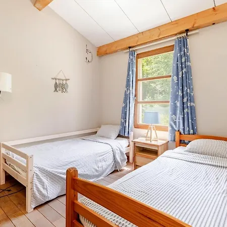 Villa Stylish With Large Pool And Stunning Views *