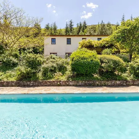 Stylish With Large Pool And Stunning Views Villa *