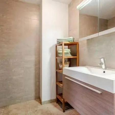 Stylish With Large Pool And Stunning Views Villa *